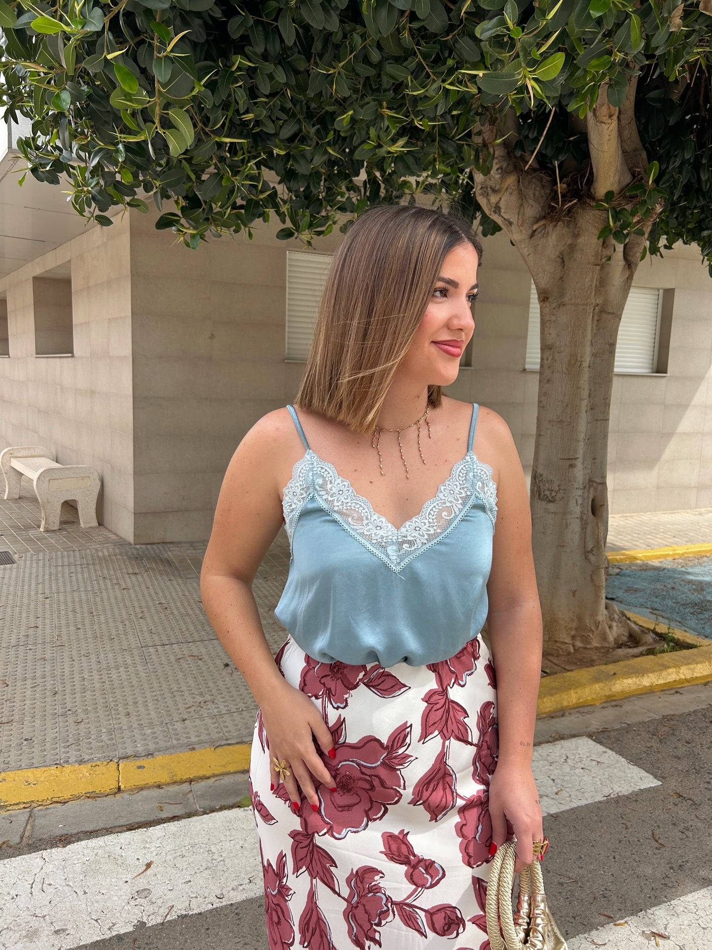 FALDA FLORA
