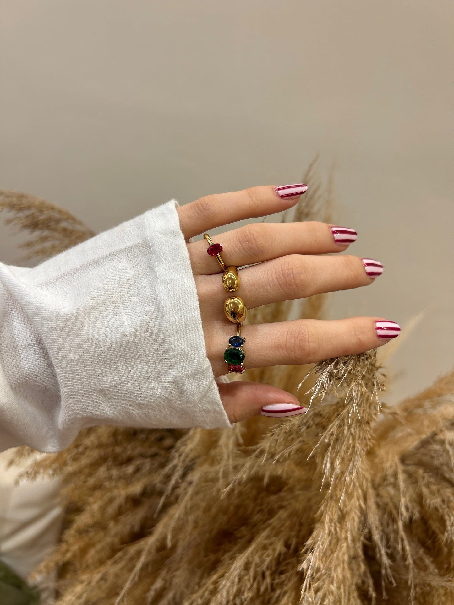 ANILLO VIVIENNE
