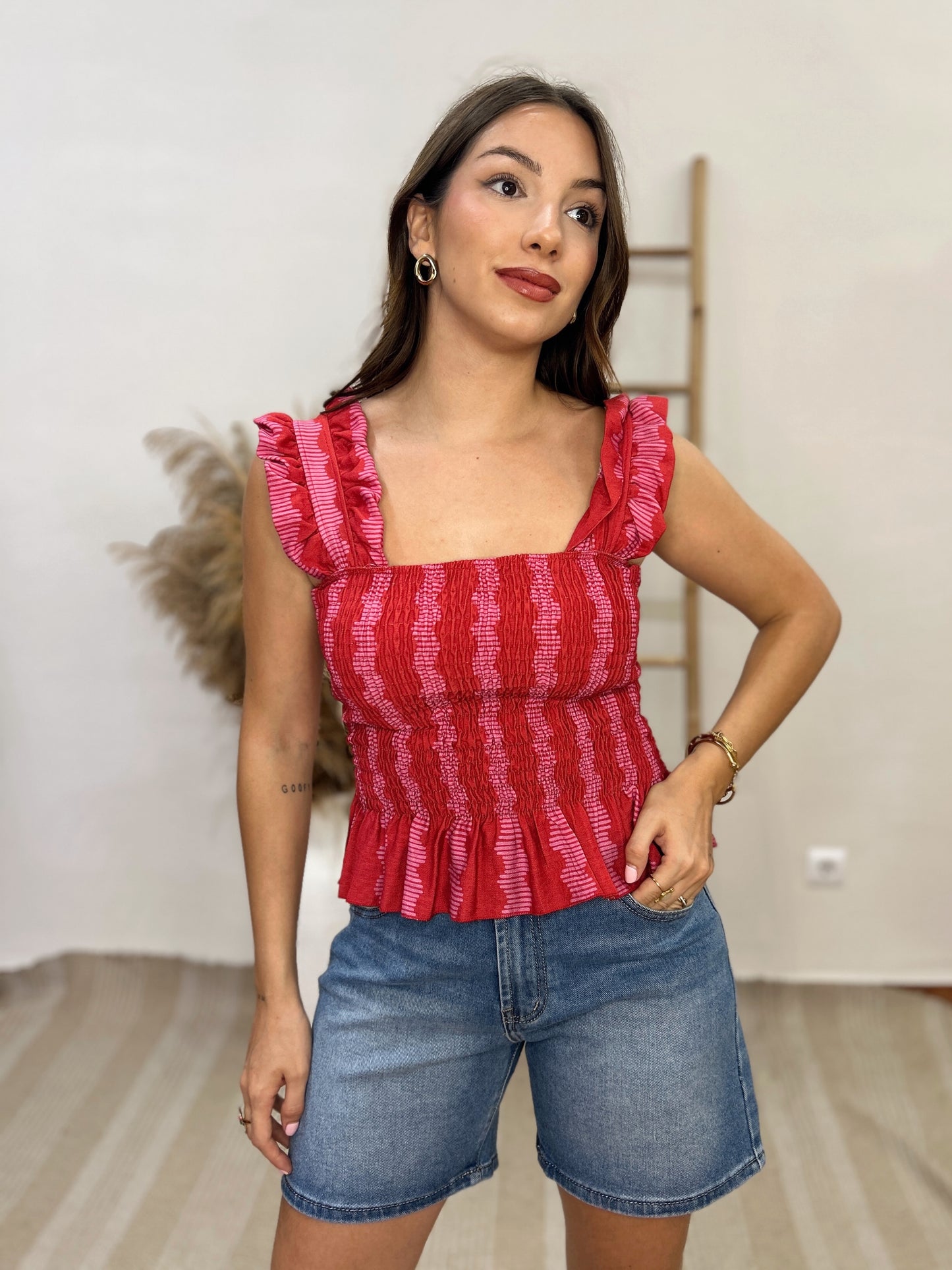 TOP GRETA