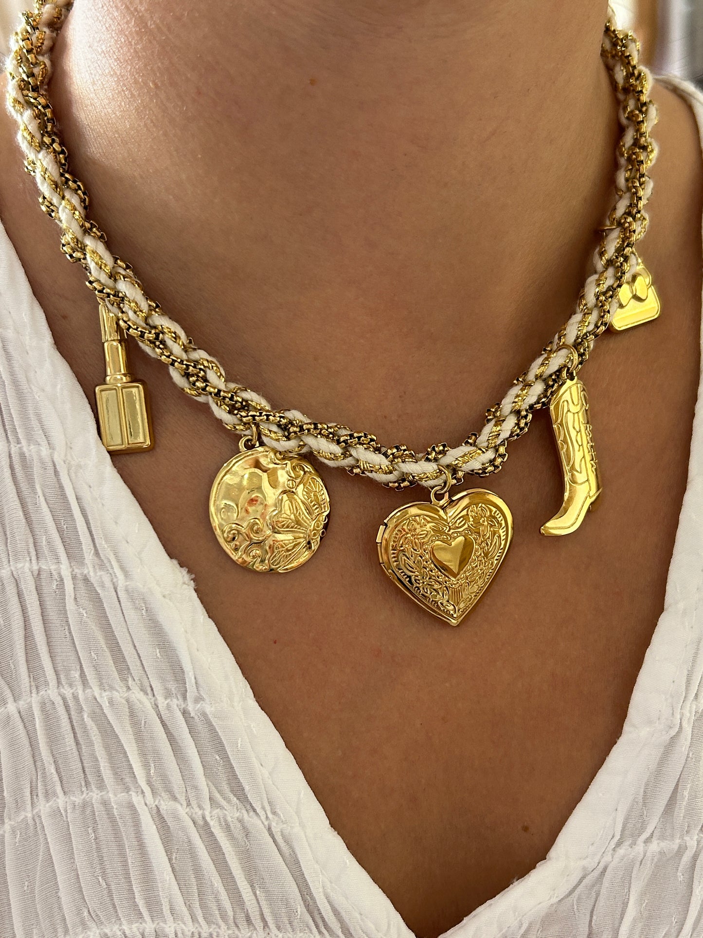 COLLAR LULA