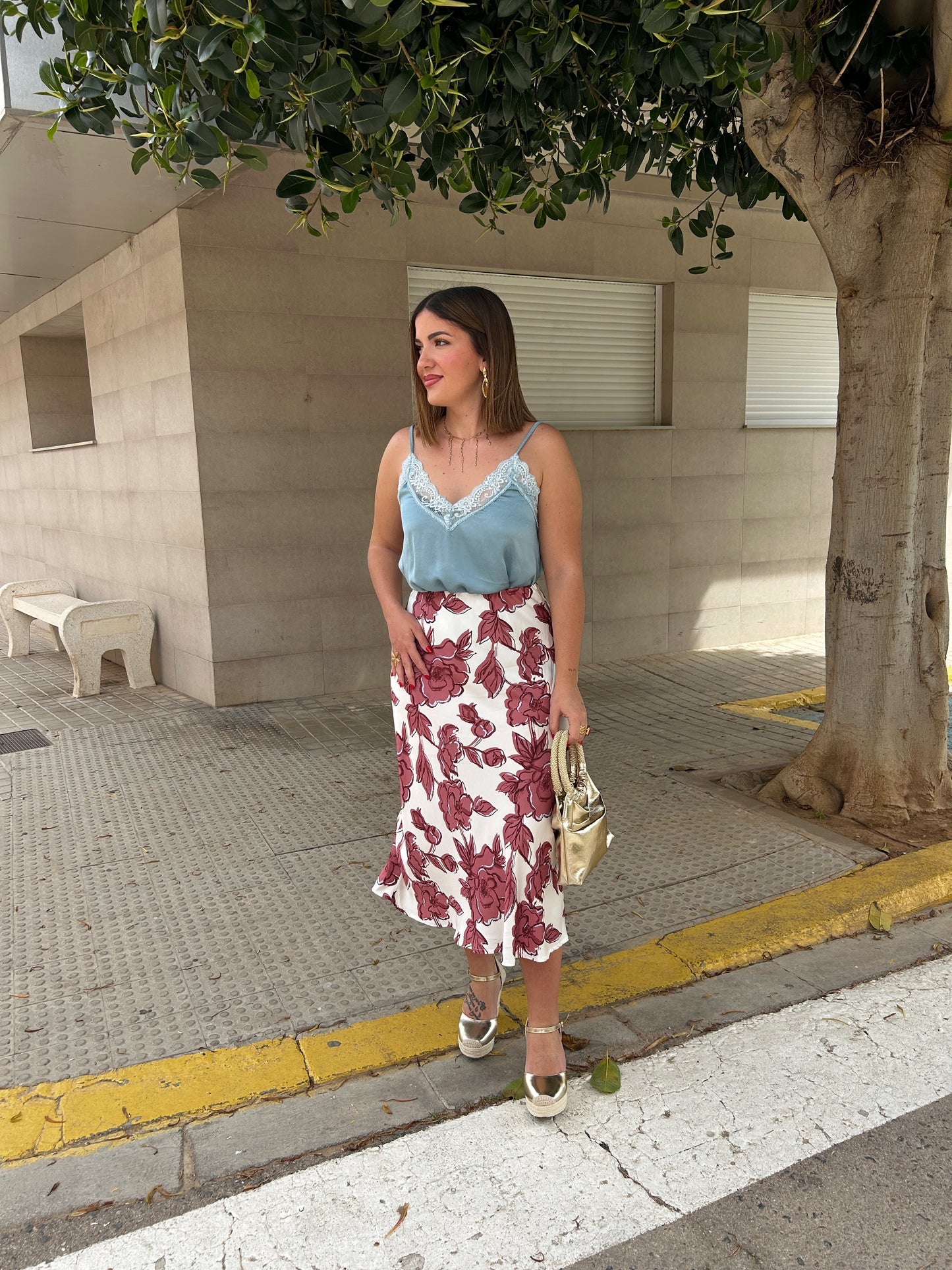 FALDA FLORA