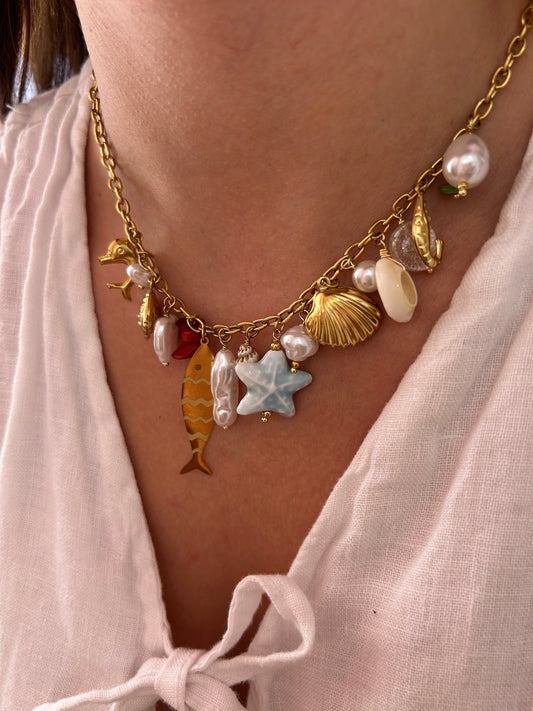 COLLAR ISLAND