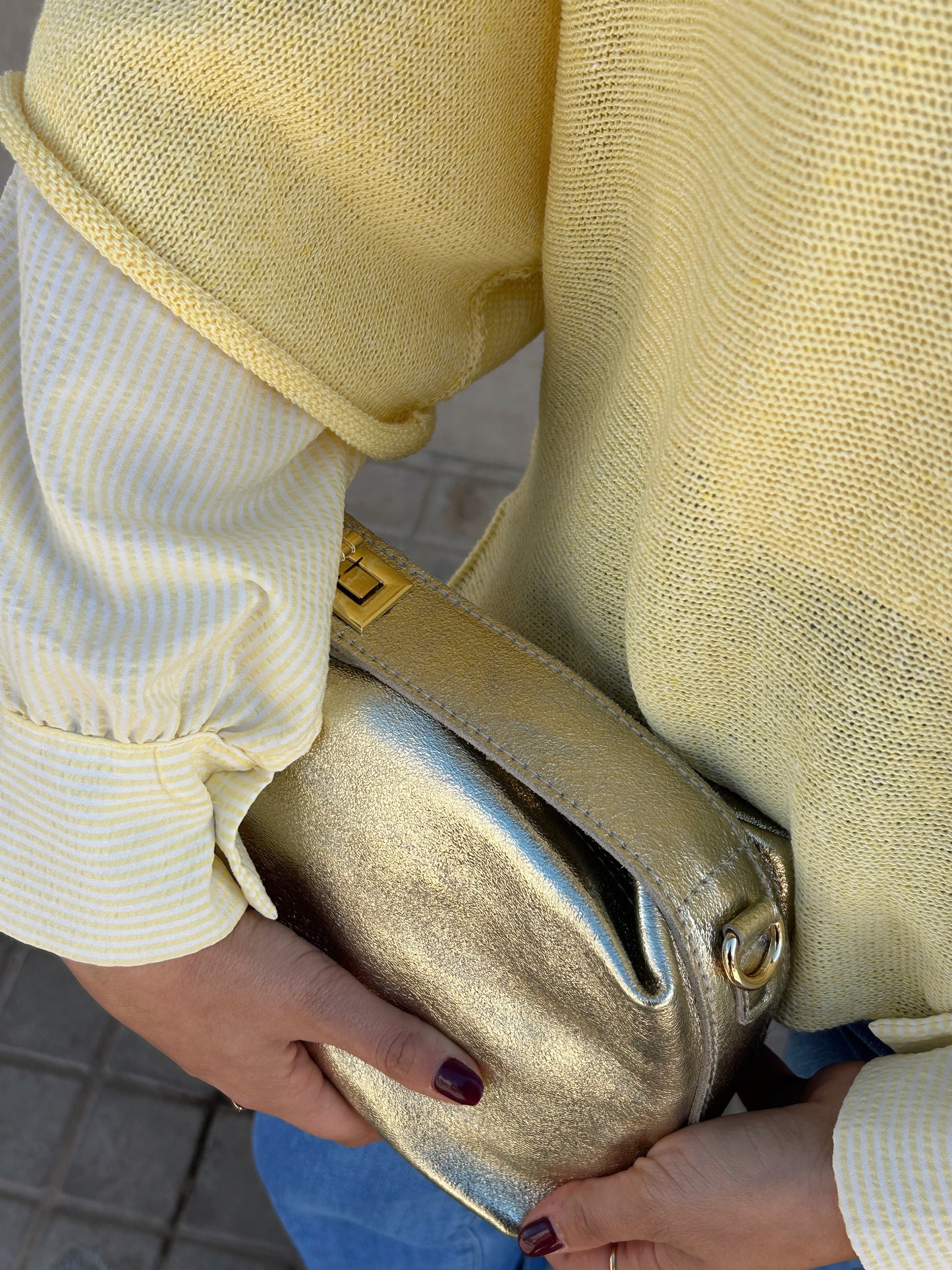 BOLSO GIANNA DORADO