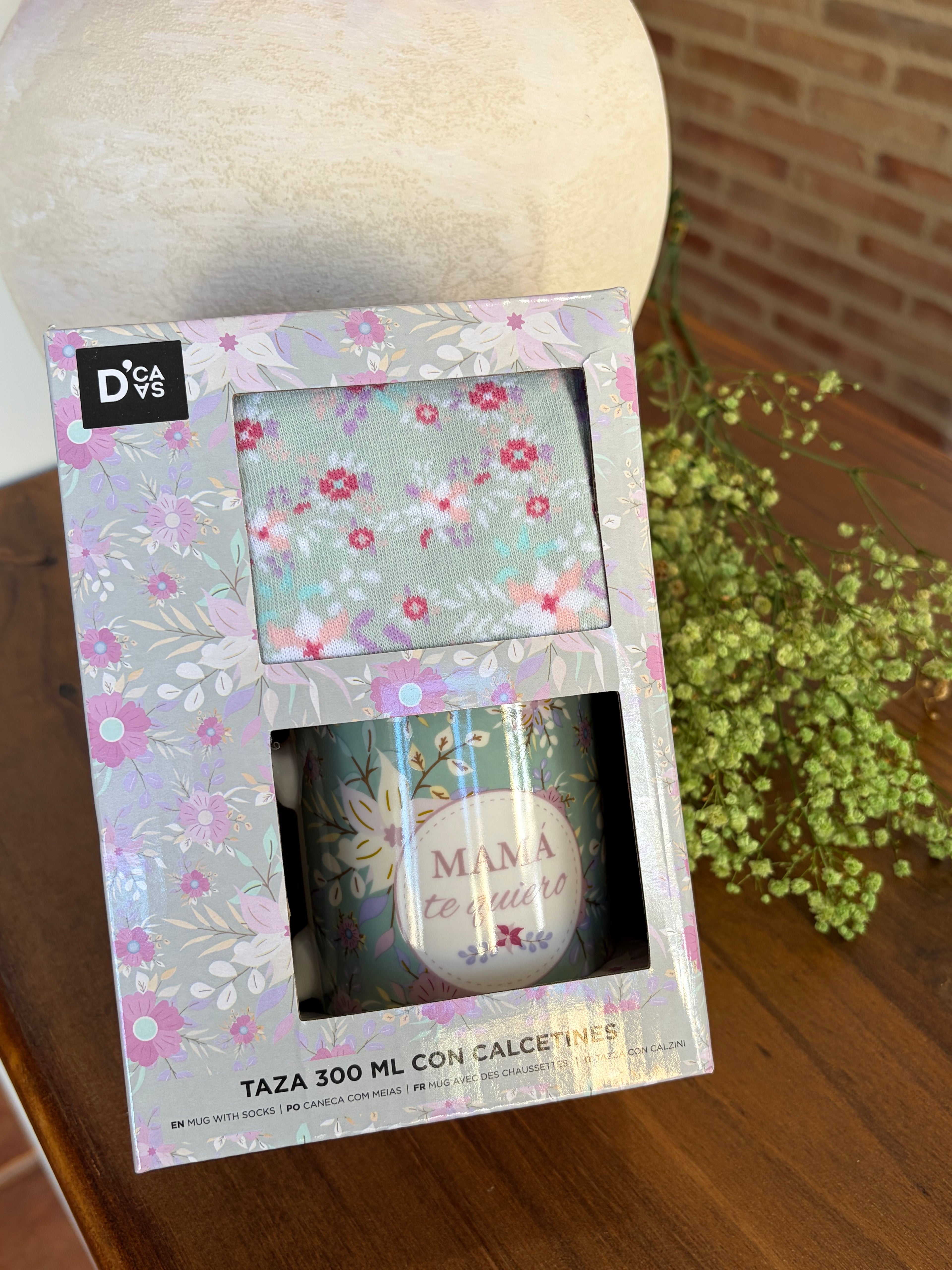 CAJA CALCETINES Y TAZA MAMÁ