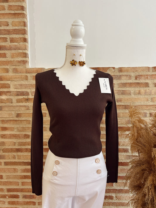 TOP EIRA MARRÓN