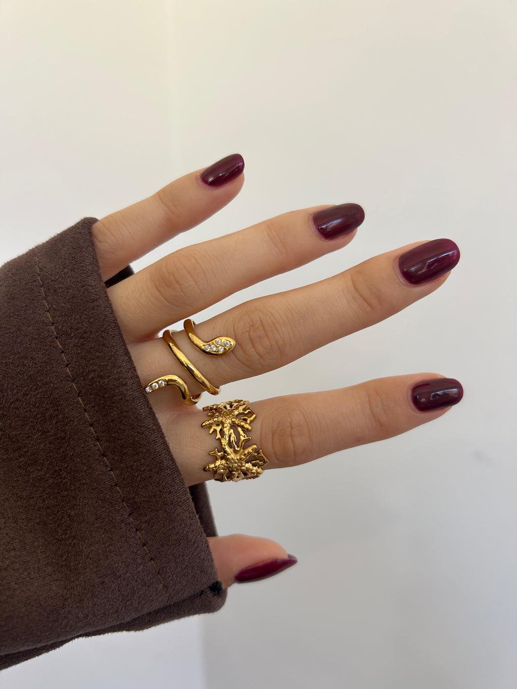 ANILLO NYX GOLD